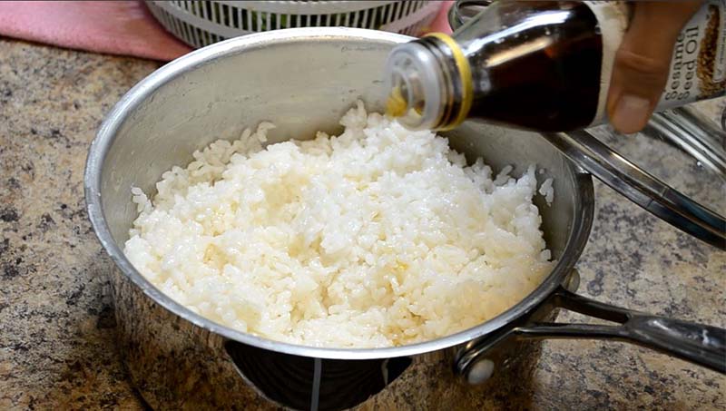 how to cook short grain white rice on stopvetop