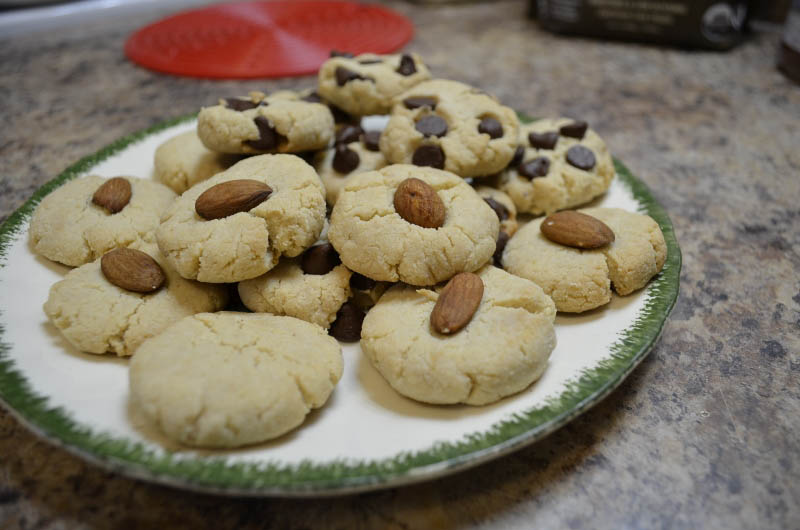 Almond Flour Cookies without Eggs - organicbiomama