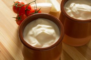 how to make sour cream at home - homemade sour cream
